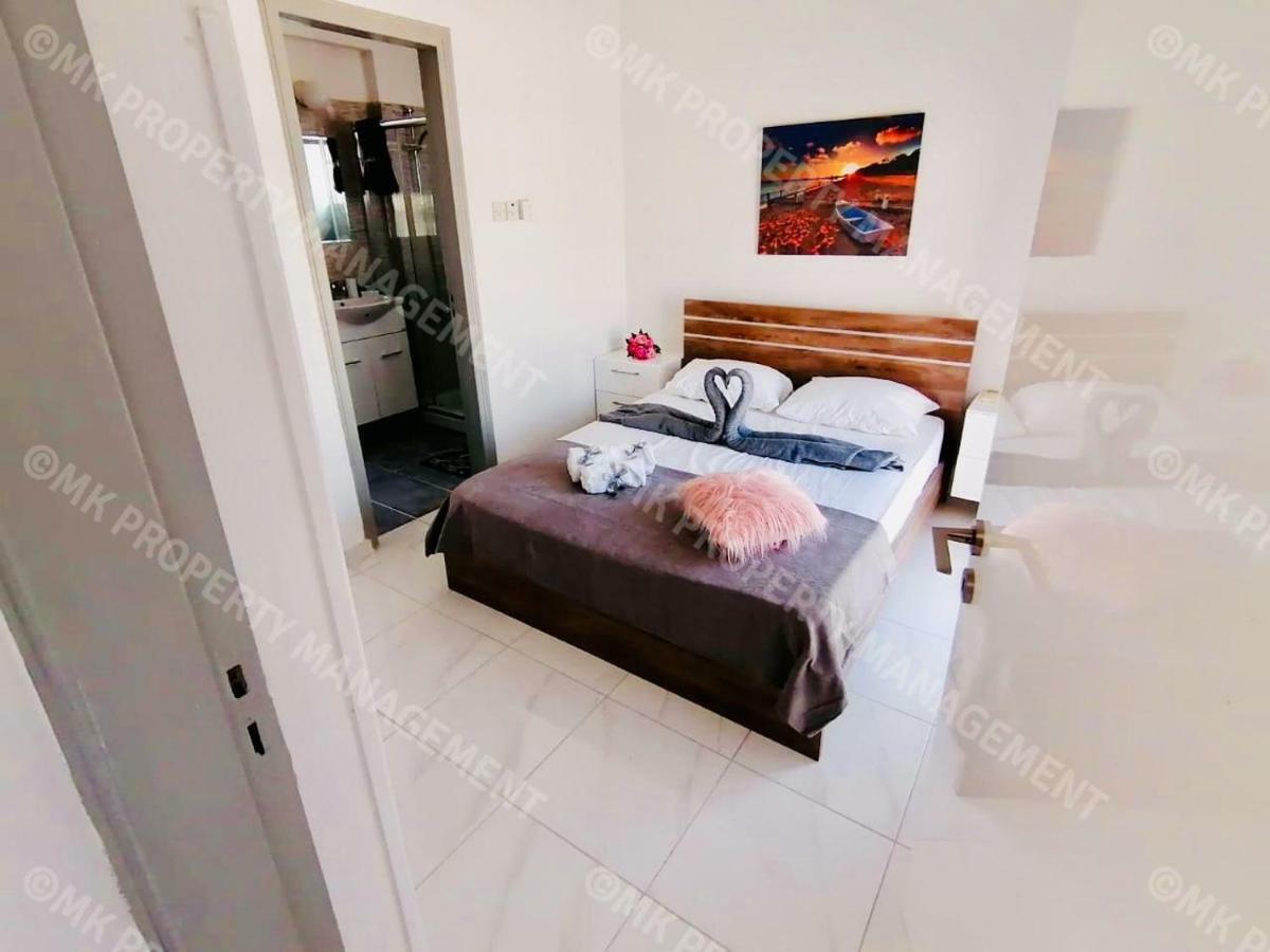 Lysia Sea-View Apartment Larnaca Zewnętrze zdjęcie