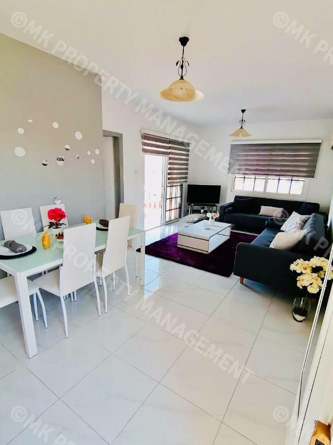Lysia Sea-View Apartment Larnaca Zewnętrze zdjęcie